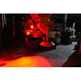 LED Scheinwerfer rot für Salzstreuerbeleuchtung