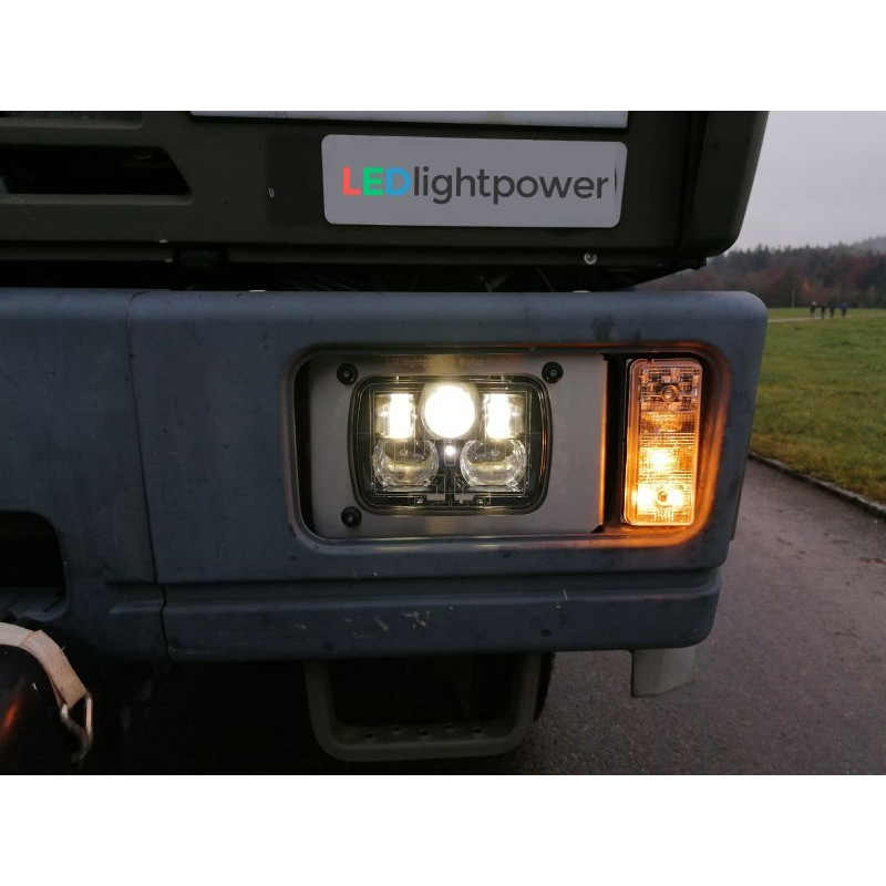 LED Scheinwerfer Set mit Scheibenheizung fr Steyr 12S18, 12S23, 13S26